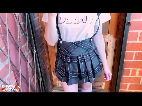❤️ ʻO ke kaikamahine kula e ʻū hohonu i kāna dick a hoʻopaʻa ʻia ma mua o nā papa. ❤❌ Sex video iā mākou haw.dreamypassionjourney.ru ❌️❤
